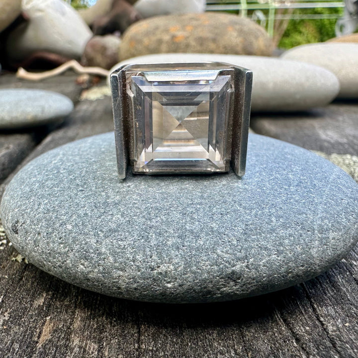 1974 Quartz crystal ring Finland