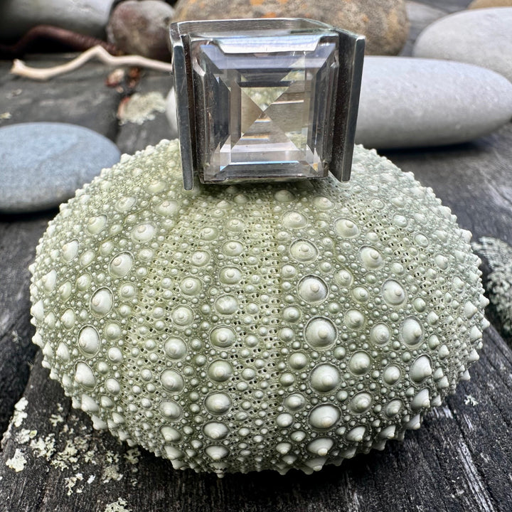 1974 Quartz crystal ring Finland