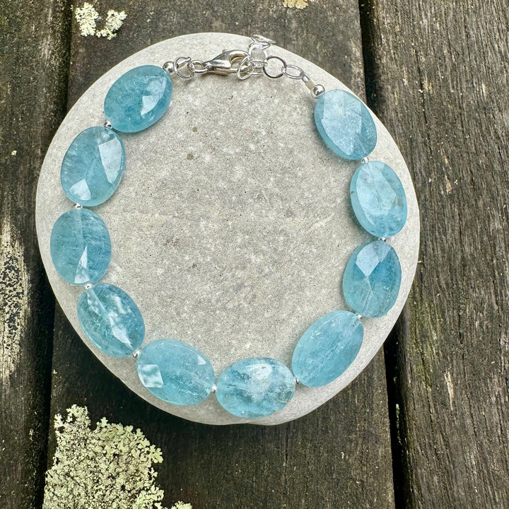 Faceted aquamarine bracelet