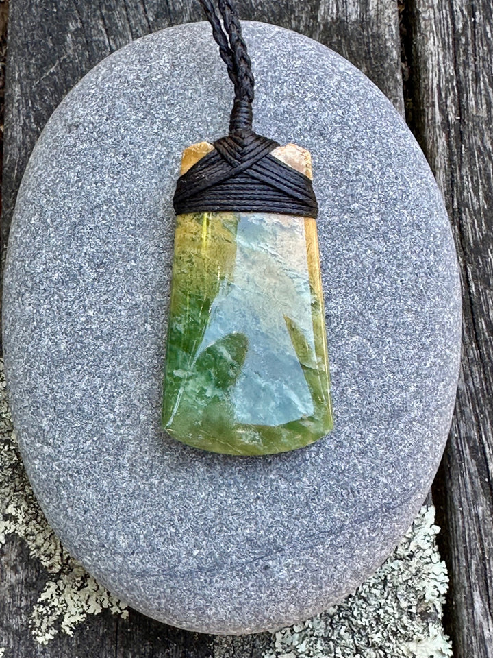 Small marsden flower toki