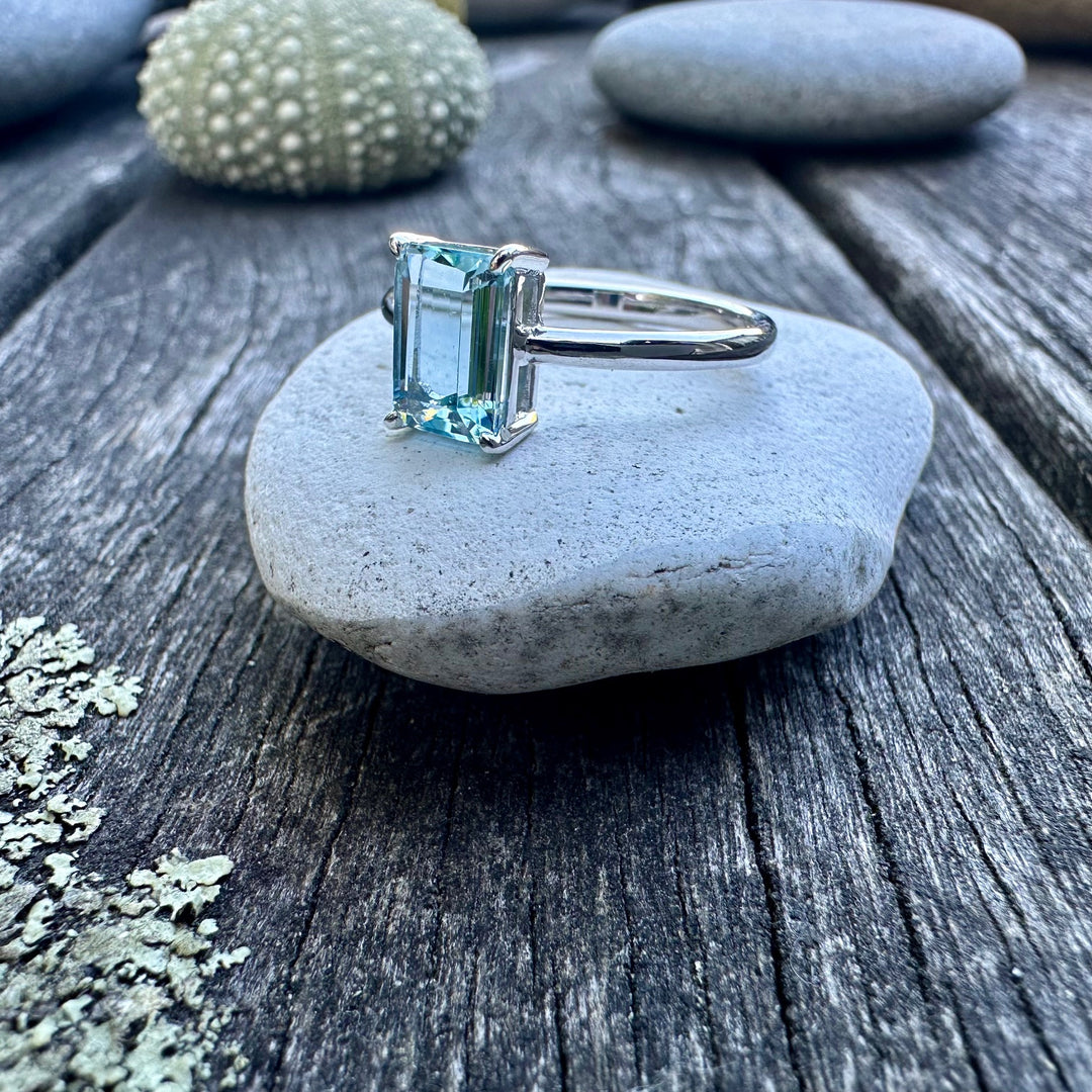 1.3ct Brazilian aquamarine ring