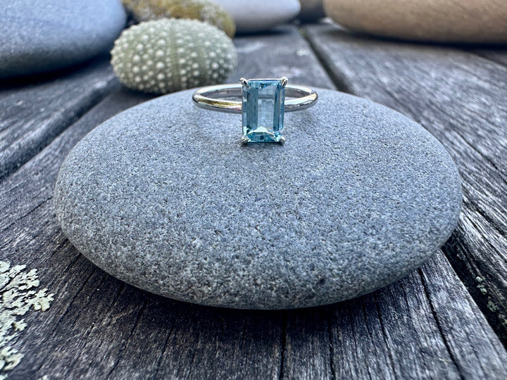 1.3ct Brazilian aquamarine ring