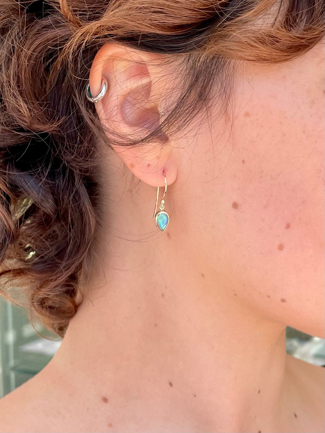 1.05ct Australian crystal drop earrings