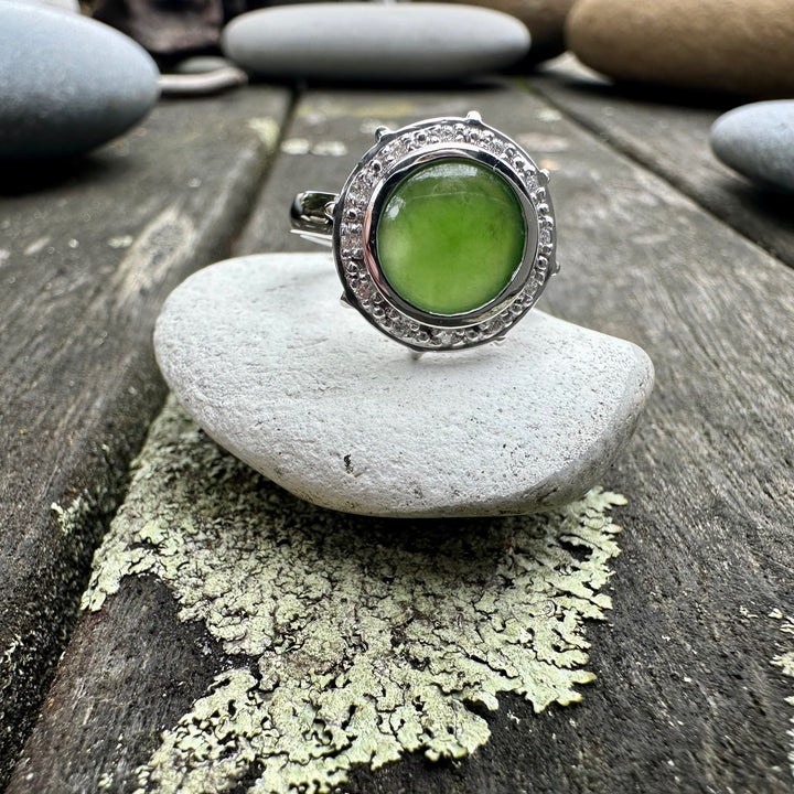 New Zealand pounamu& diamond halo ring