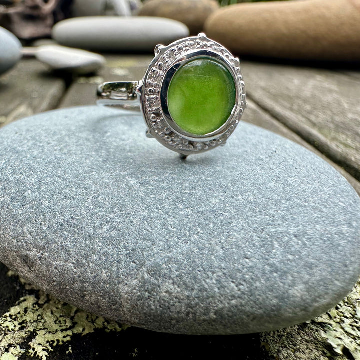 New Zealand pounamu& diamond halo ring