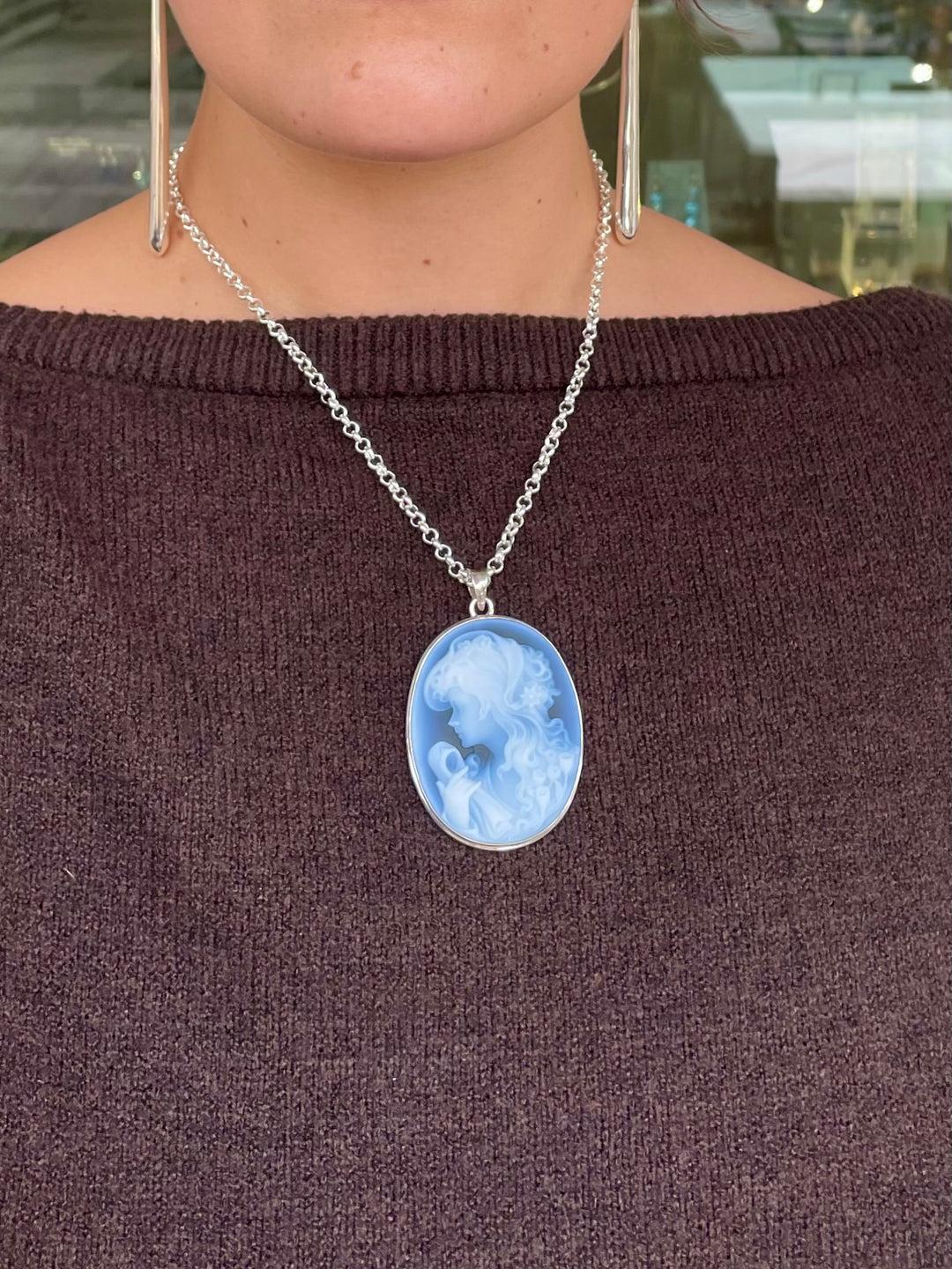 Classic hardstone cameo