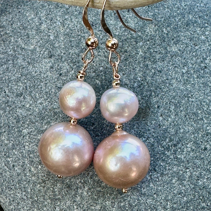 Pinks freshwater pearl earrings