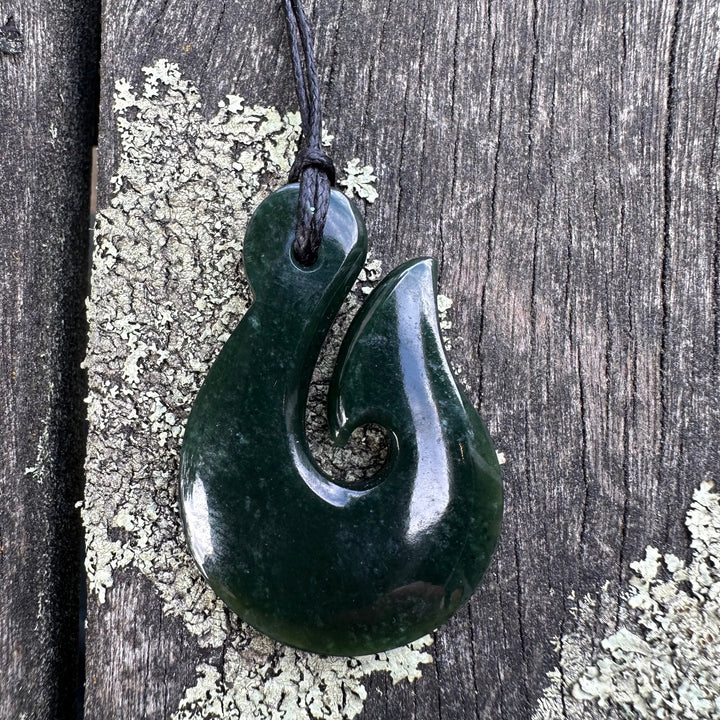 dark New Zealand greenstone matau