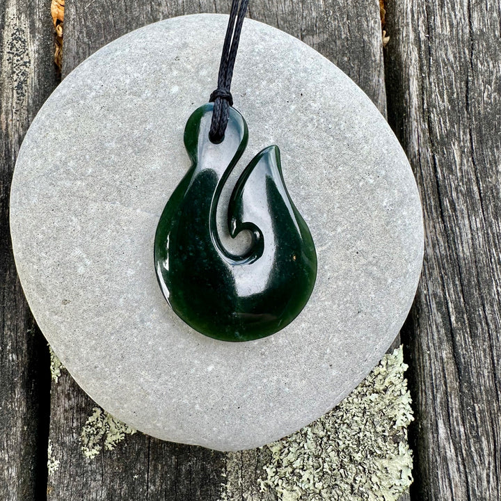 small dark NZ greenstone matau