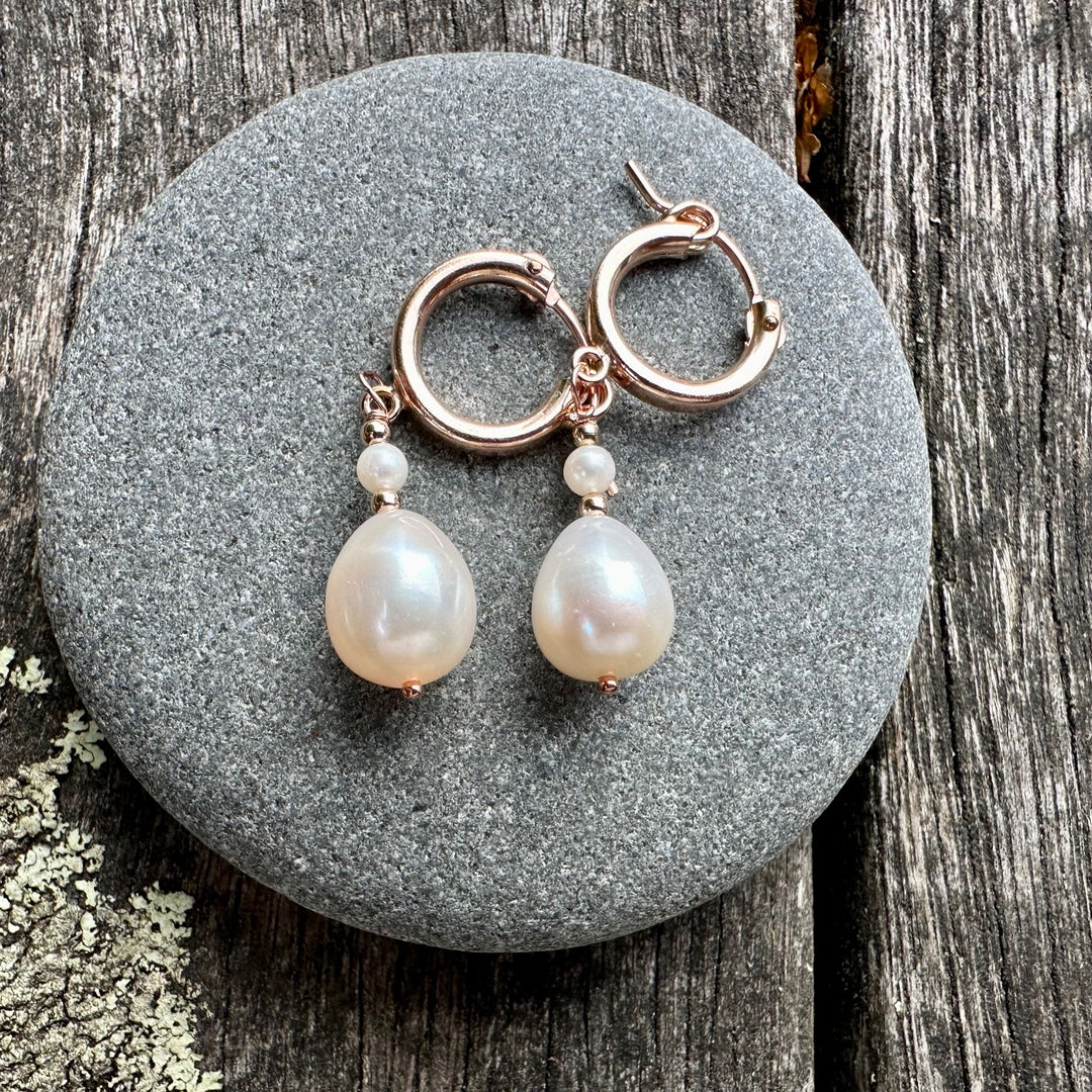 White freshwater pearl drops