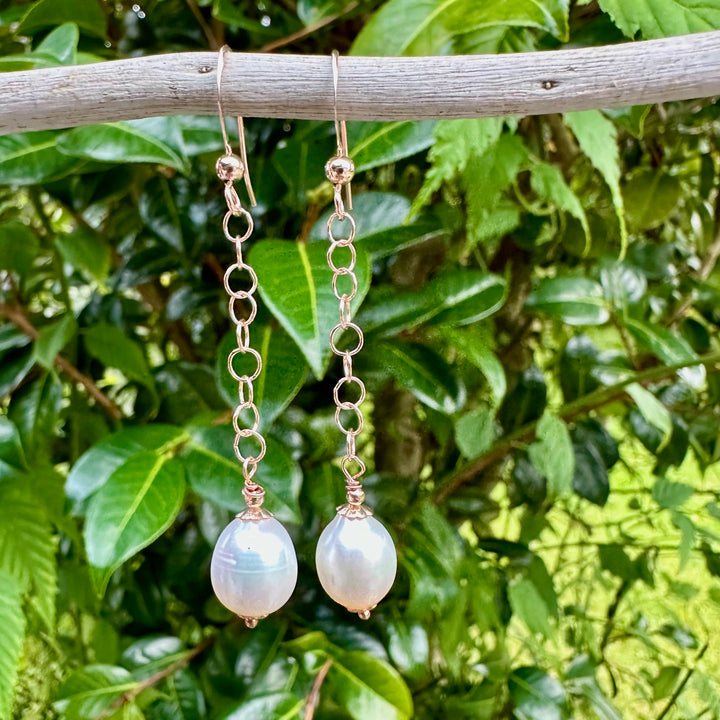 white freshwater pearl  drop earrings