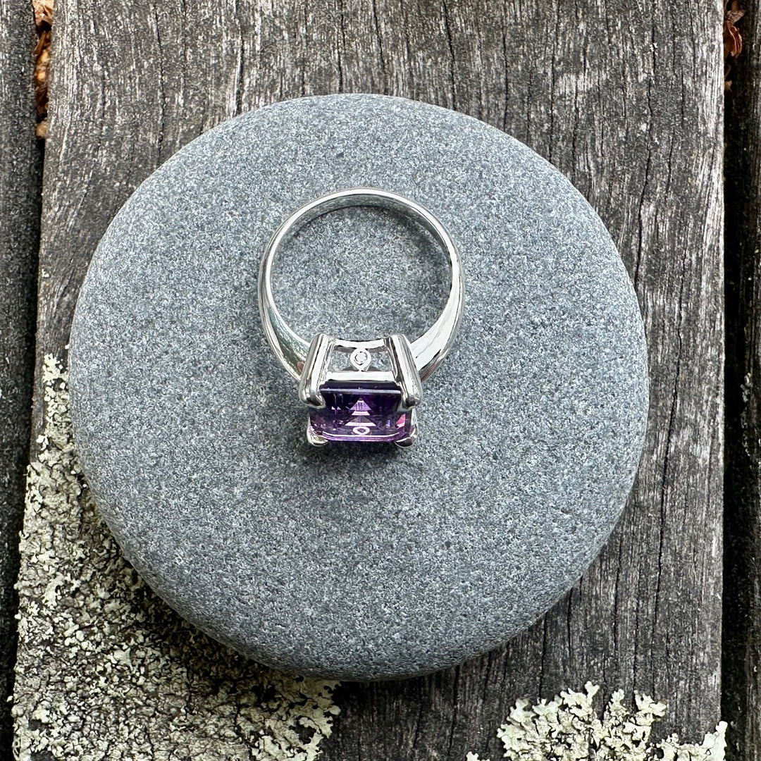Amethyst Ouruhia ring