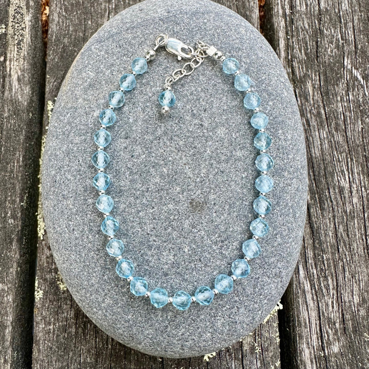 Small faceted aquamarine bracelet