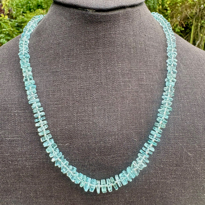 Faceted brazilian aquamarine rondel necklace
