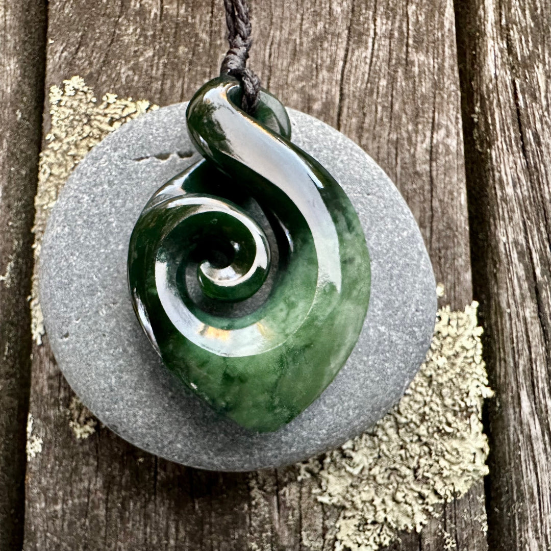large rau kumara koru