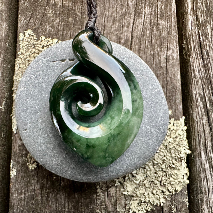 large rau kumara koru