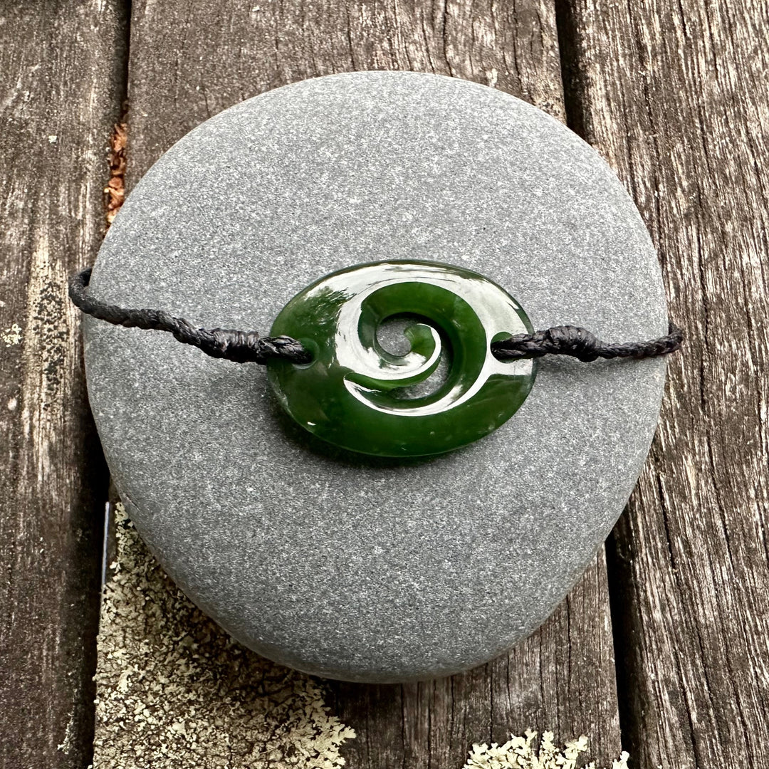 Oval New Zealand greenstone koru bracelet