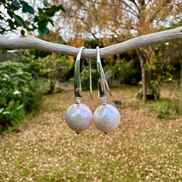 Classic pearls in sterling silver