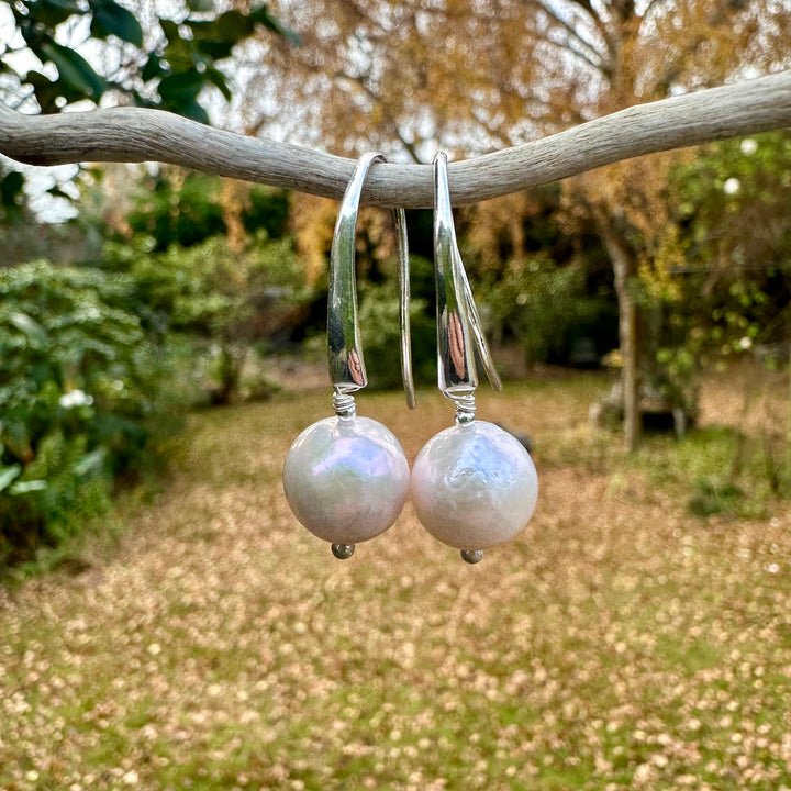Classic pearls in sterling silver