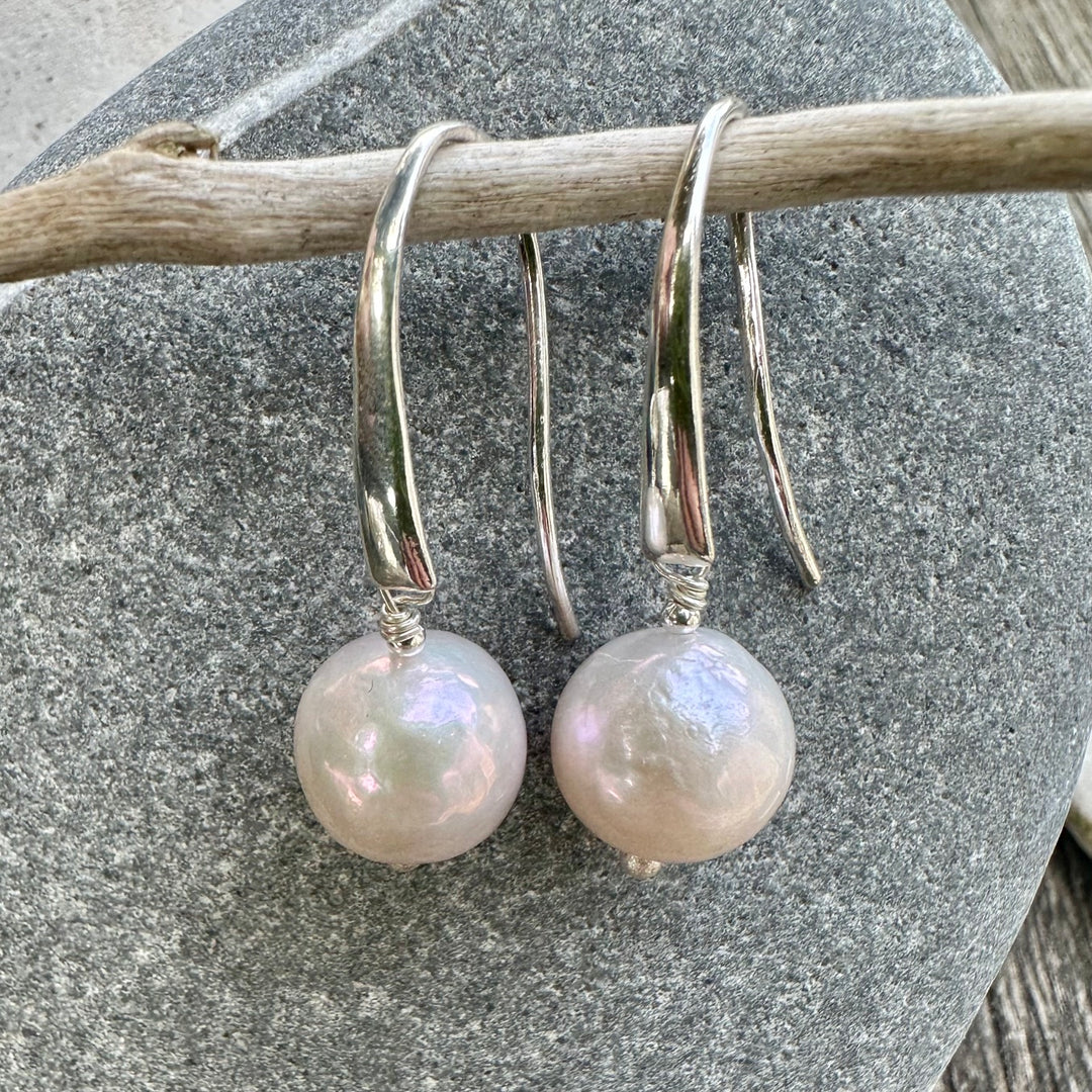 Classic pearls in sterling silver