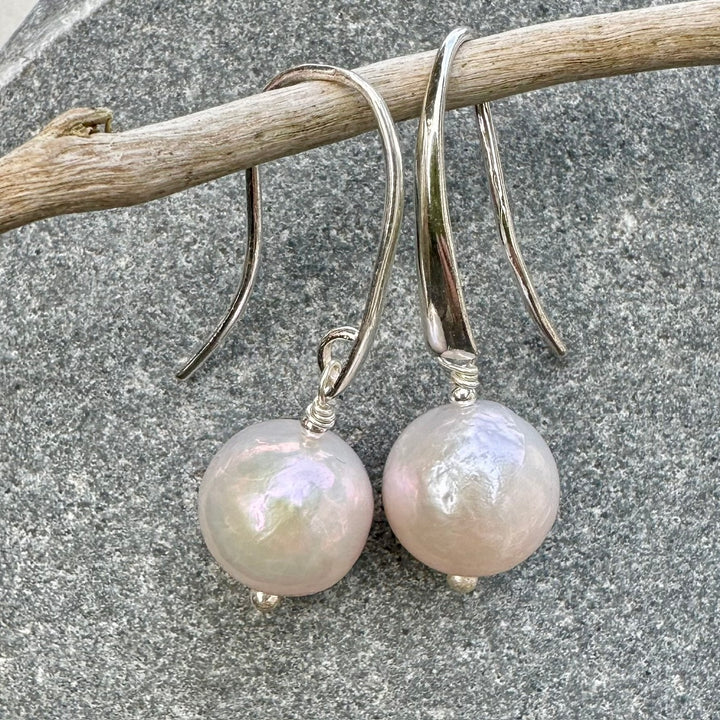 Classic pearls in sterling silver