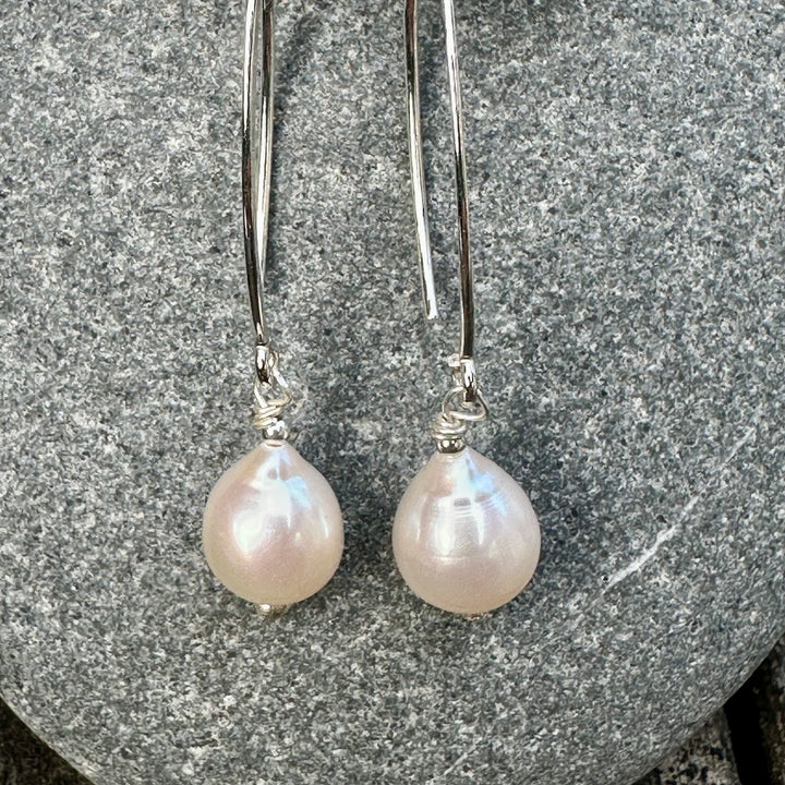 white freshwater pearl drop earrings
