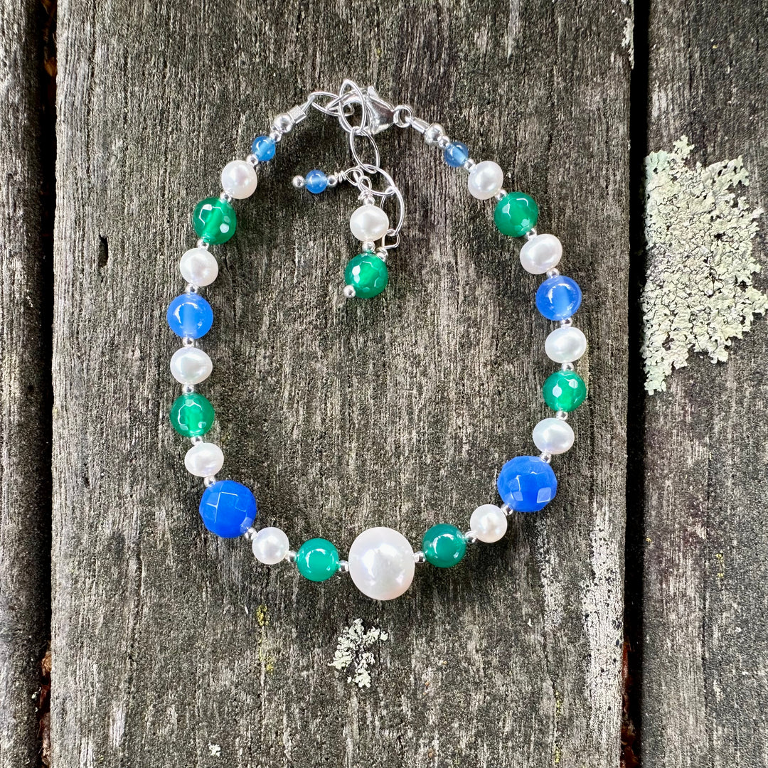 Pearl and green and blue onyx bracelet
