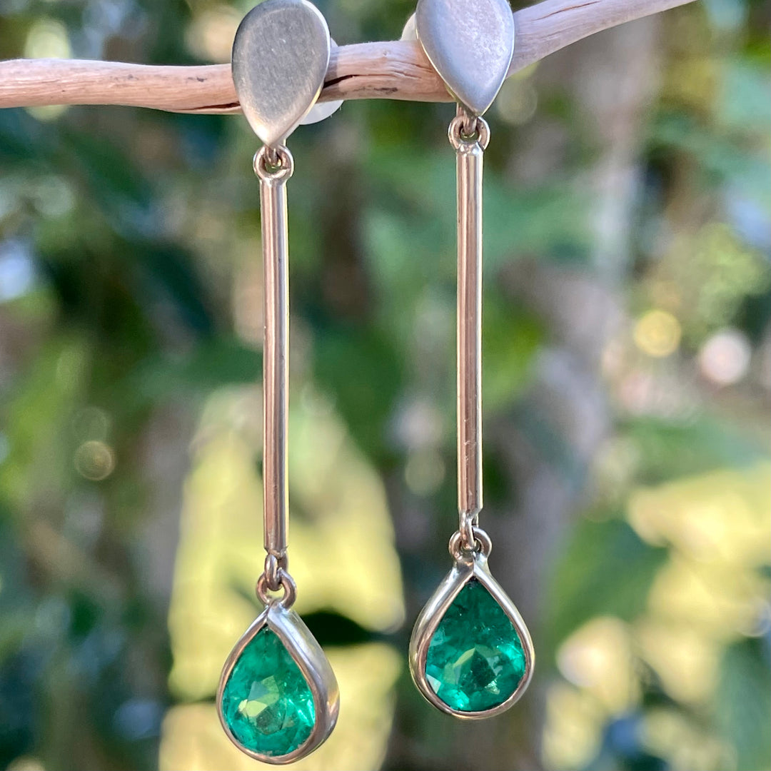 9ct Gold Brazilian Emerald Drop Earrings