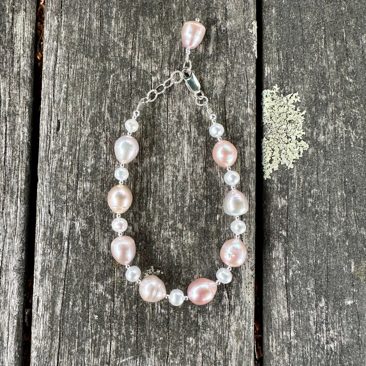 Pink and white freshwater pearl bracelet