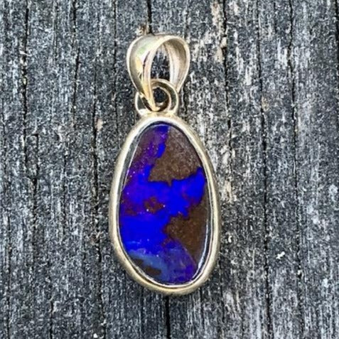 9ct Gold Blue Boulder Opal Pendant