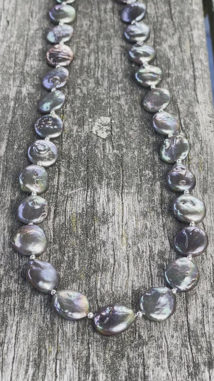 Peacock freshwater pearl necklace