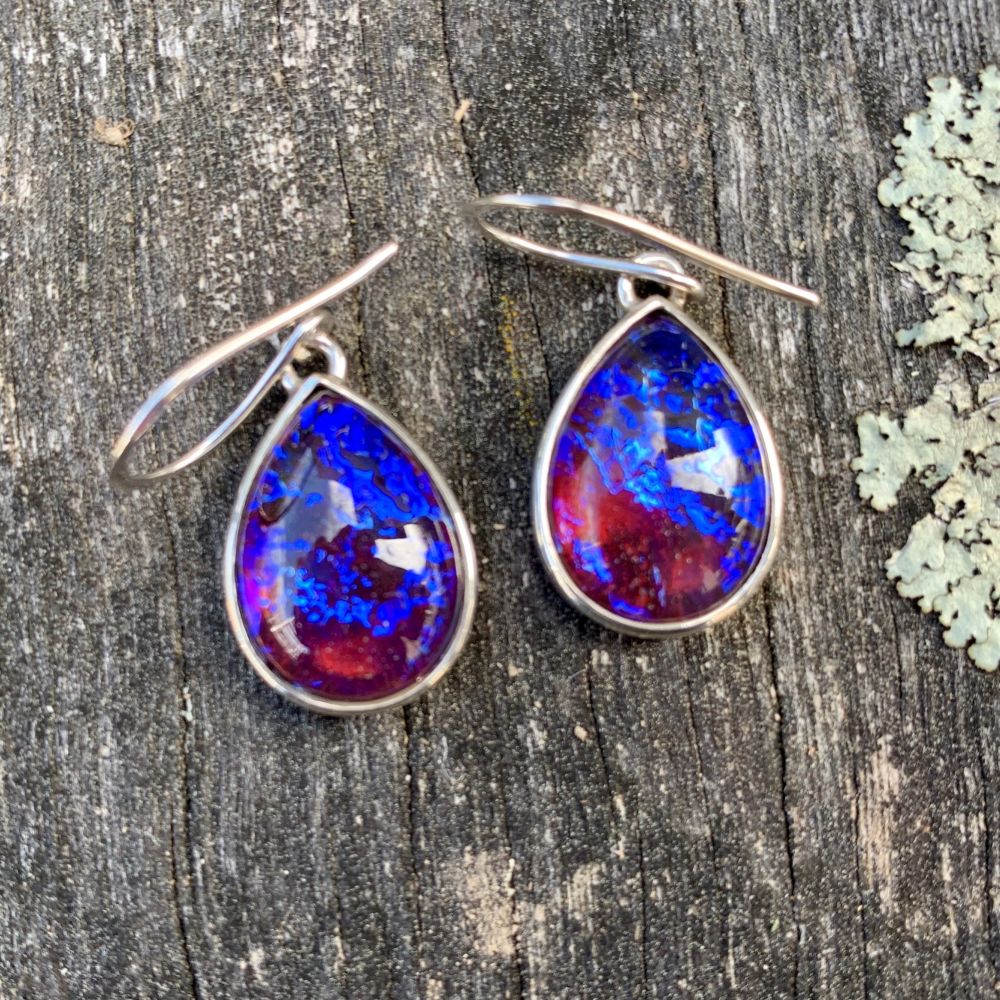 Vintage Dragon's Breath Glass Earrings