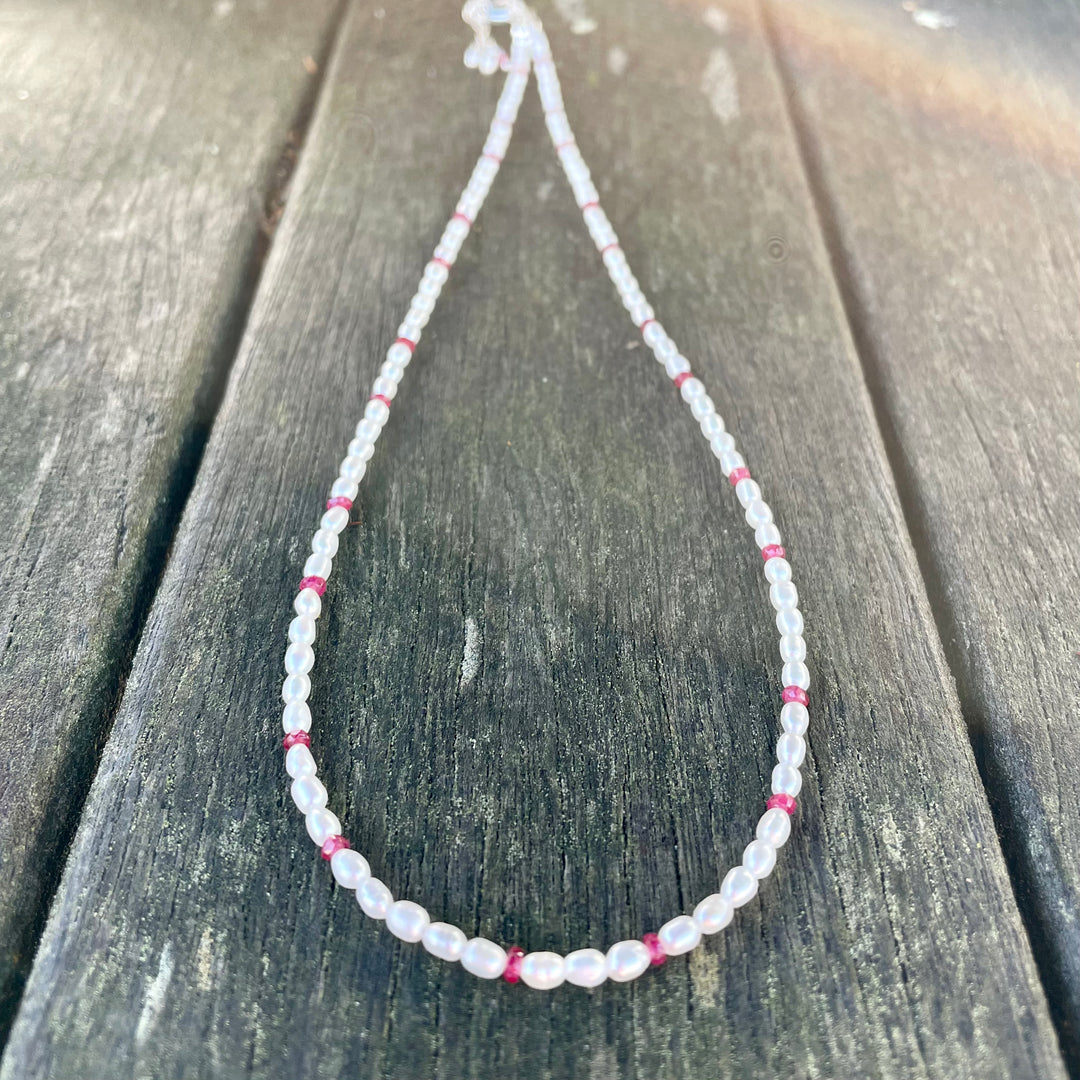 Tiny rice freshwater pearl with ruby necklace