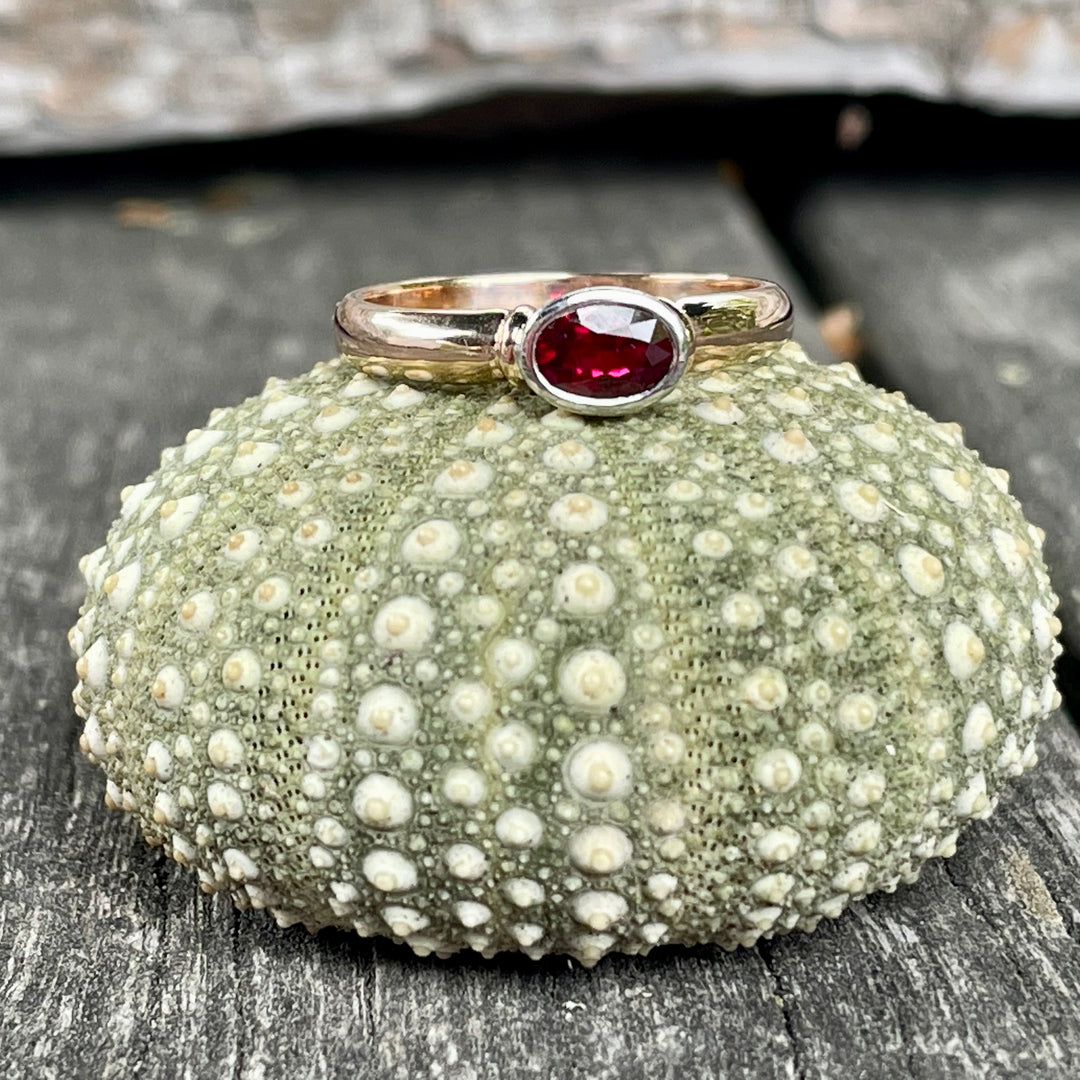 9 carat gold ruby ring discount