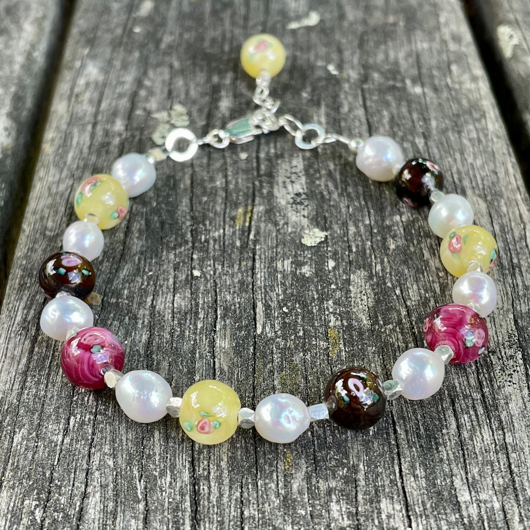 Czech rose and freshwater pearl bracelet