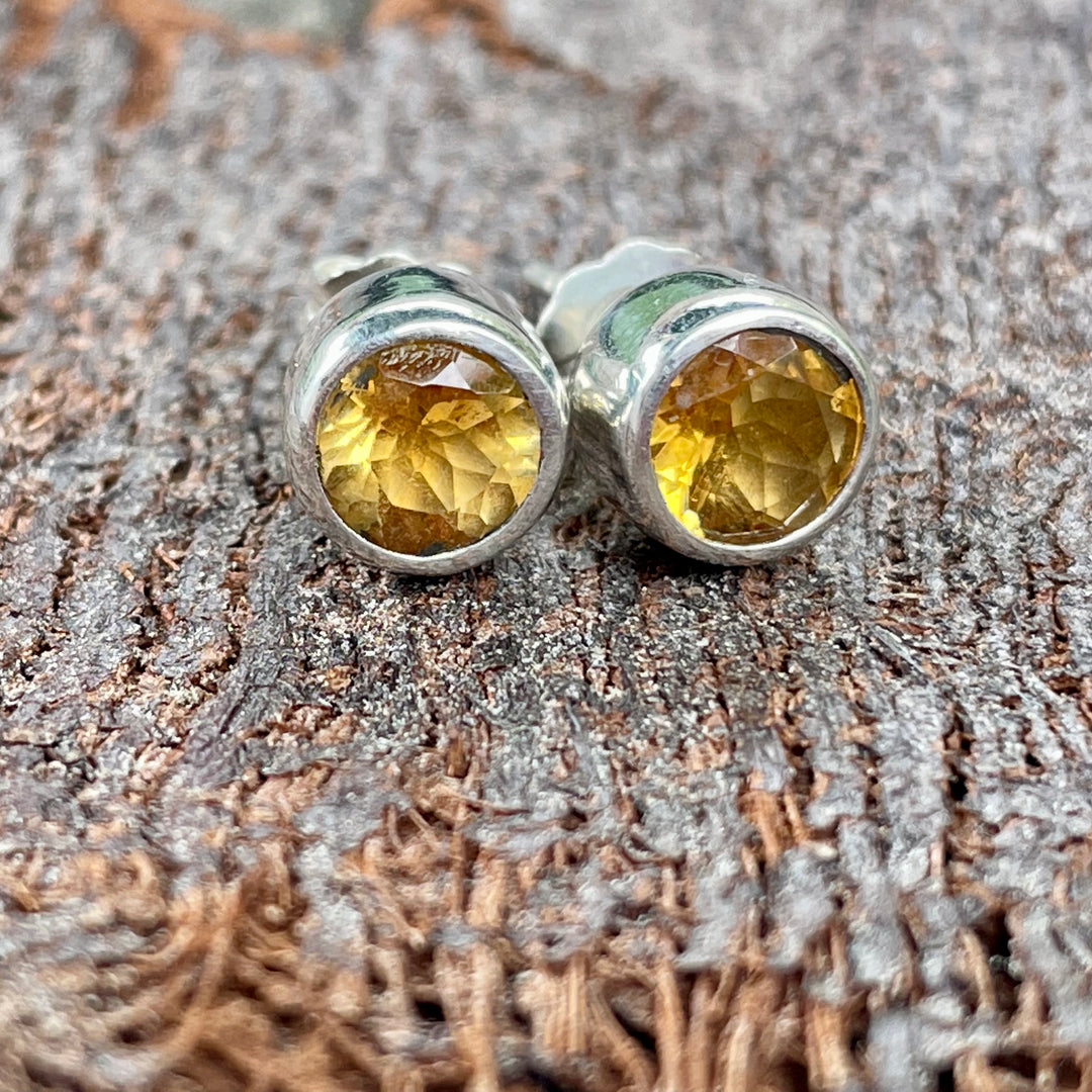 Faceted Citrine studs