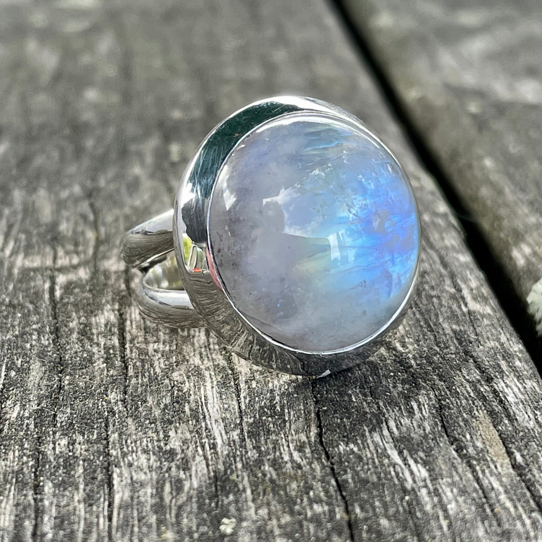 Rainbow moonstone ring
