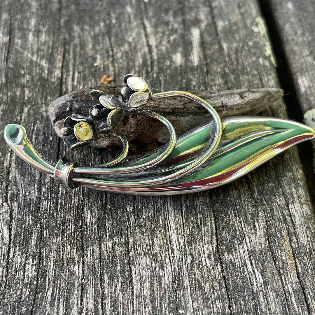 Vintage sterling brooch