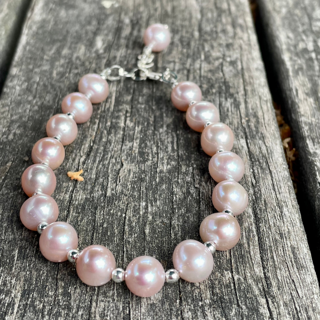 Pink freshwater pearl bracelet