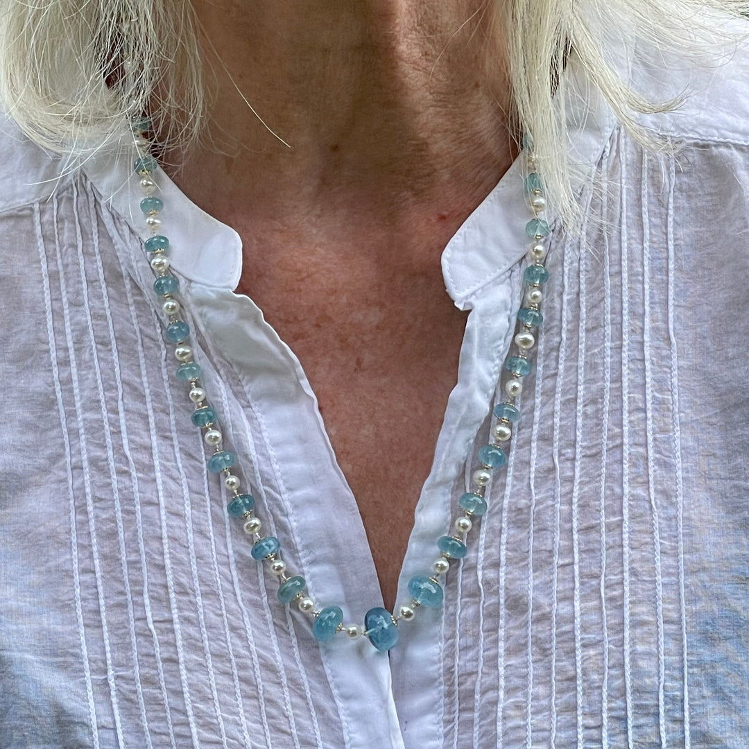 Knotted aquamarine necklace