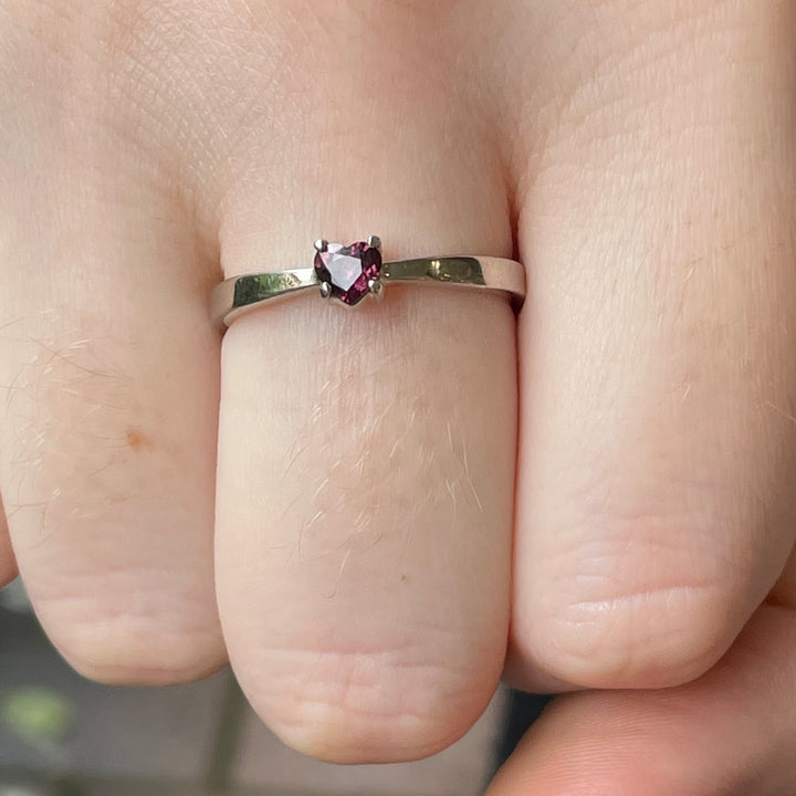 9ct White Gold and Ruby Heart Ring