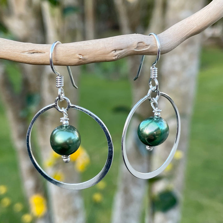Green freshwater pearl earrings