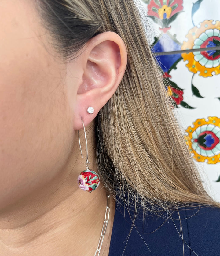 Red Japanese decal earrings