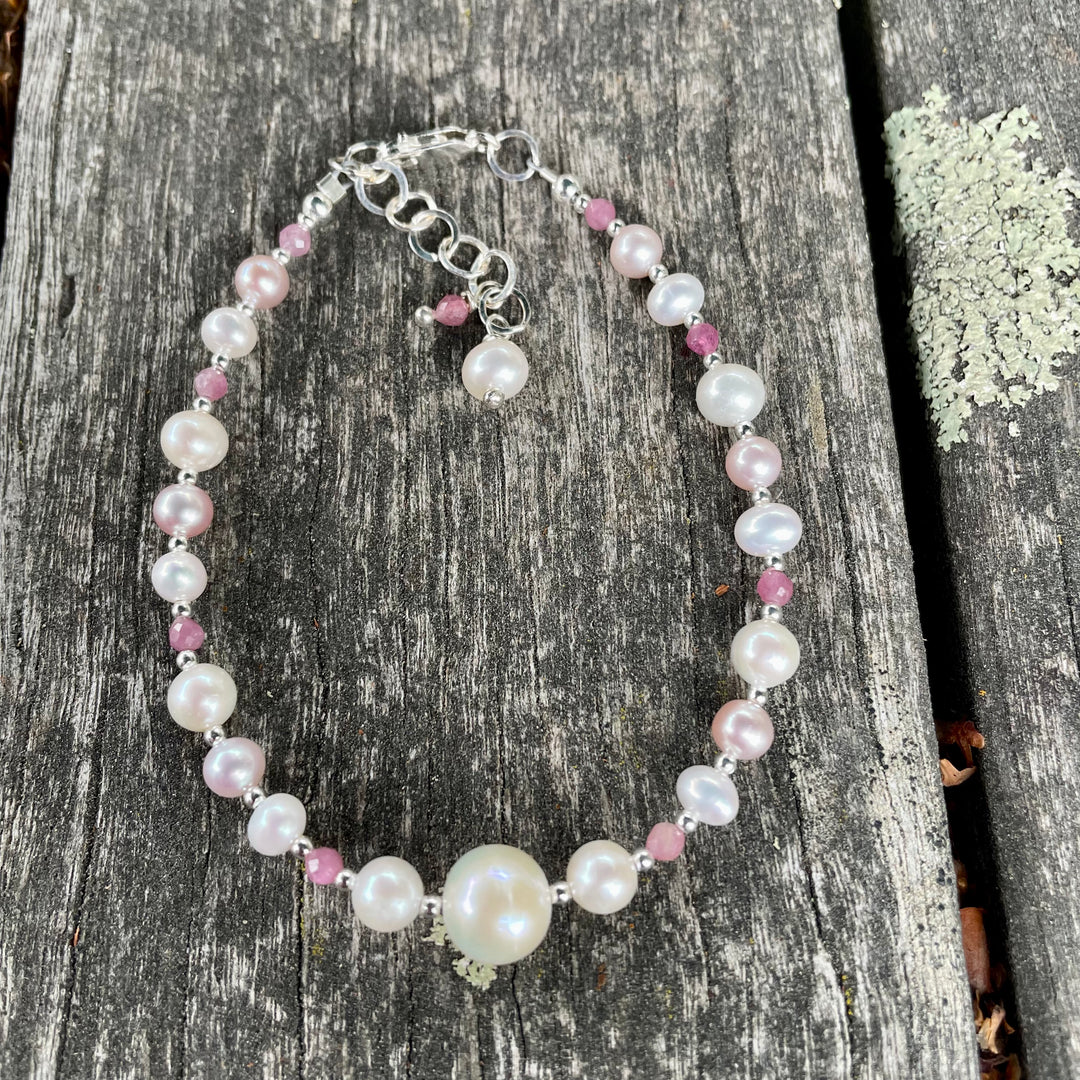 Freshwater pearl and tourmaline bracelet