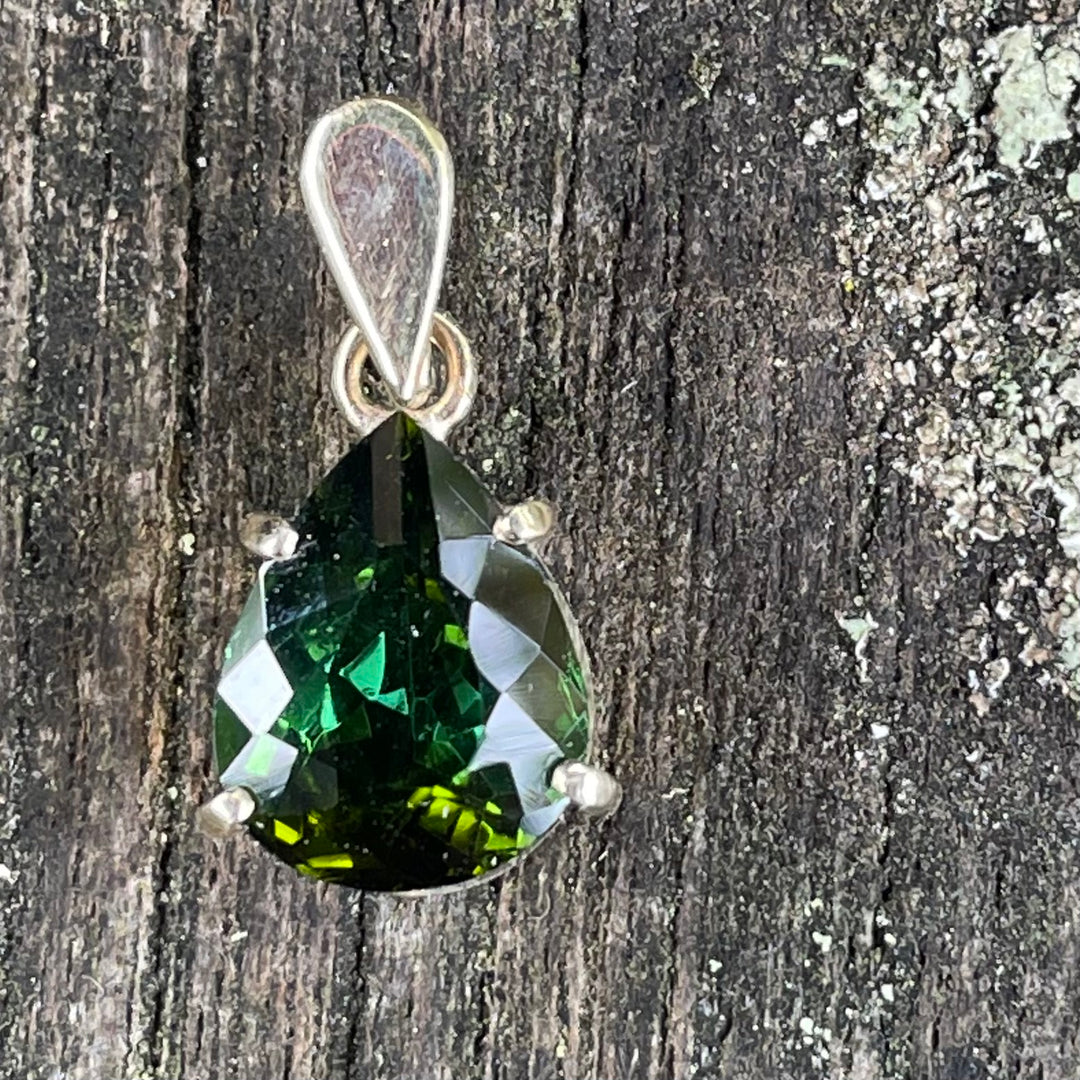 9ct Gold and Faceted Tourmaline Pendant