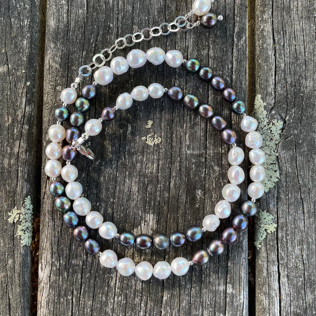 Peacock and white freshwater pearl necklace